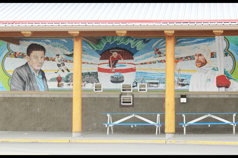 The Halcro-Bergen mural is located on the front wall of the 100 Mile Curling club. (Fiona Grisswell photo - 100 MIle Free Press) 