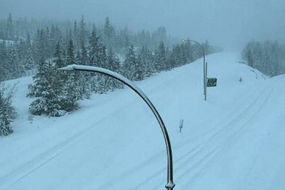 web1_240111-kcn-highway-weather_1