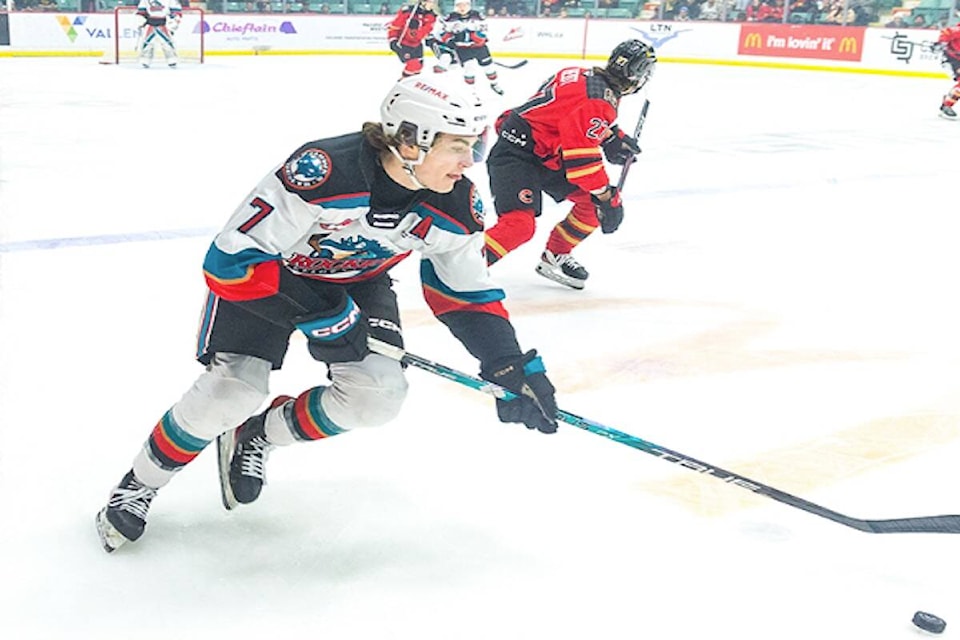web1_240115-kcn-rockets-cougars-rocketscougars_1