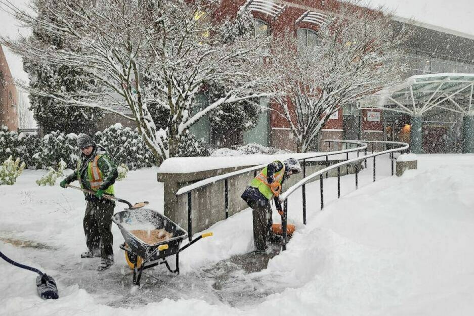 web1_240116-mrn-cf-daytime-winter-shelter-use_1