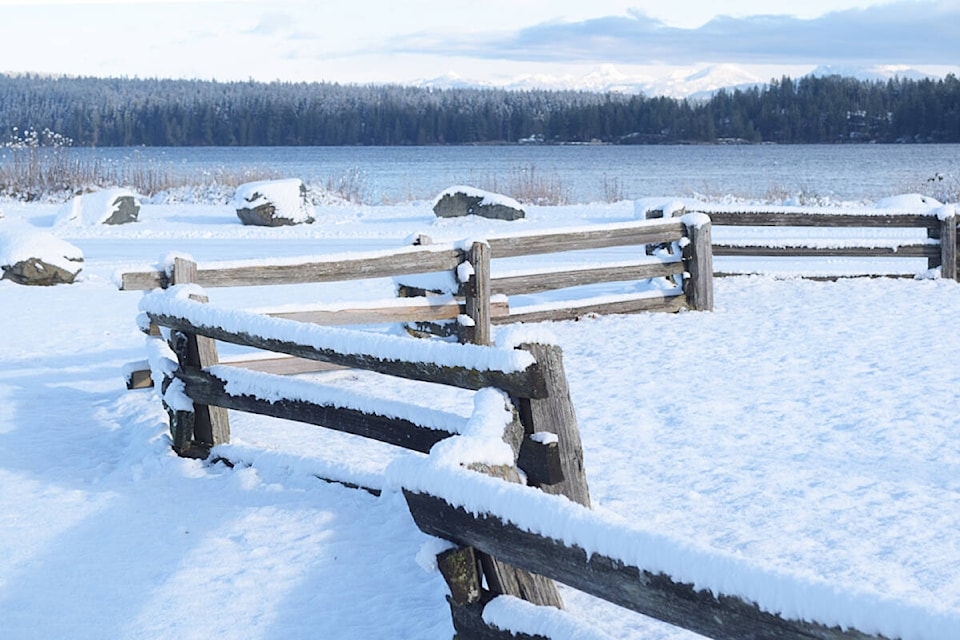 web1_240117-crm-jan17-snowfall-snow_4