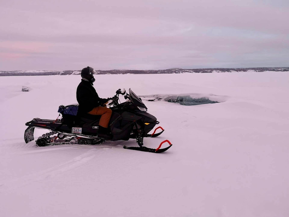 web1_240117-yel-sledsafety-gssa_1
