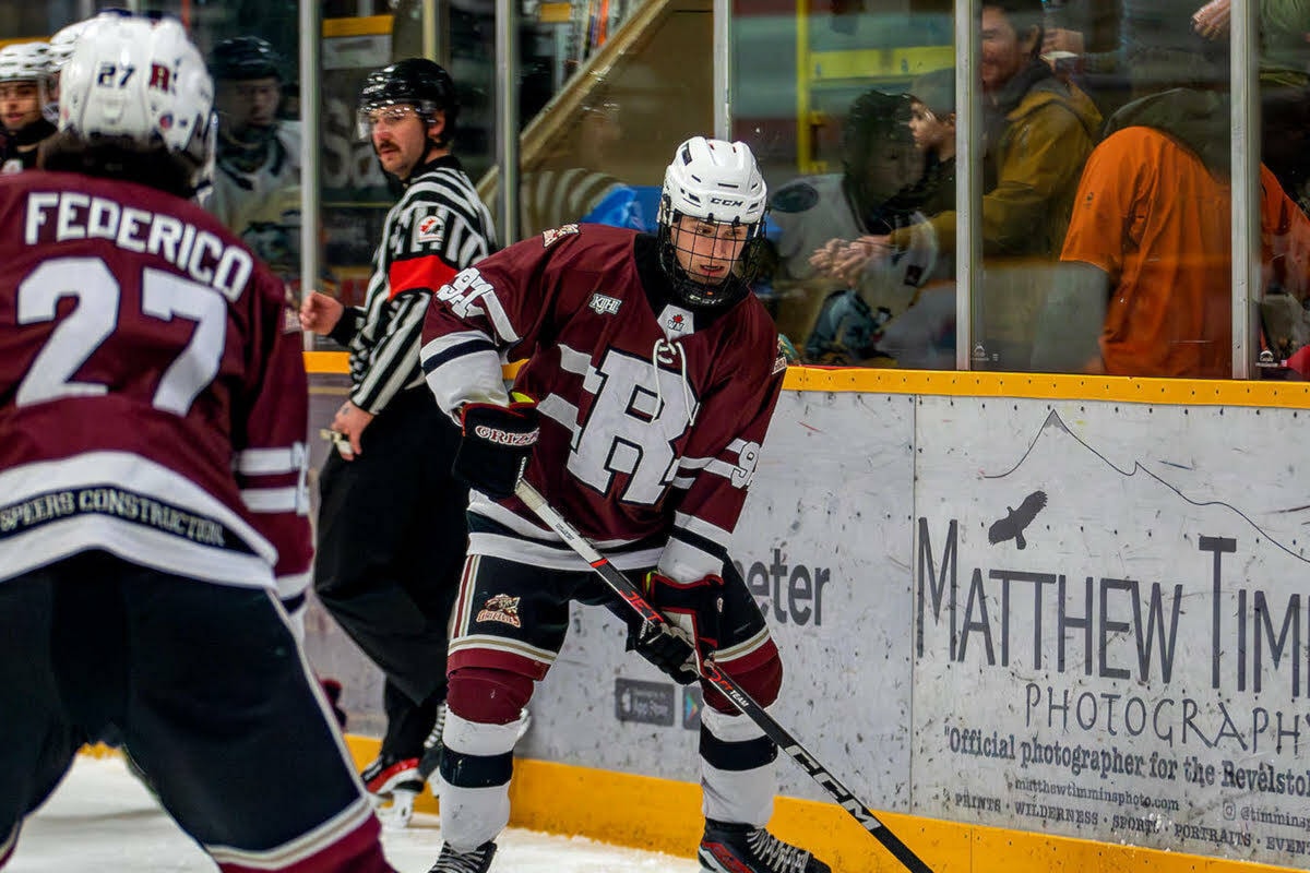 Revelstoke Grizzlies Add 2 Wins In Weekend Hockey Action Revelstoke revelstoke-grizzlies-add-2-wins-in-weekend-hockey-action-revelstoke