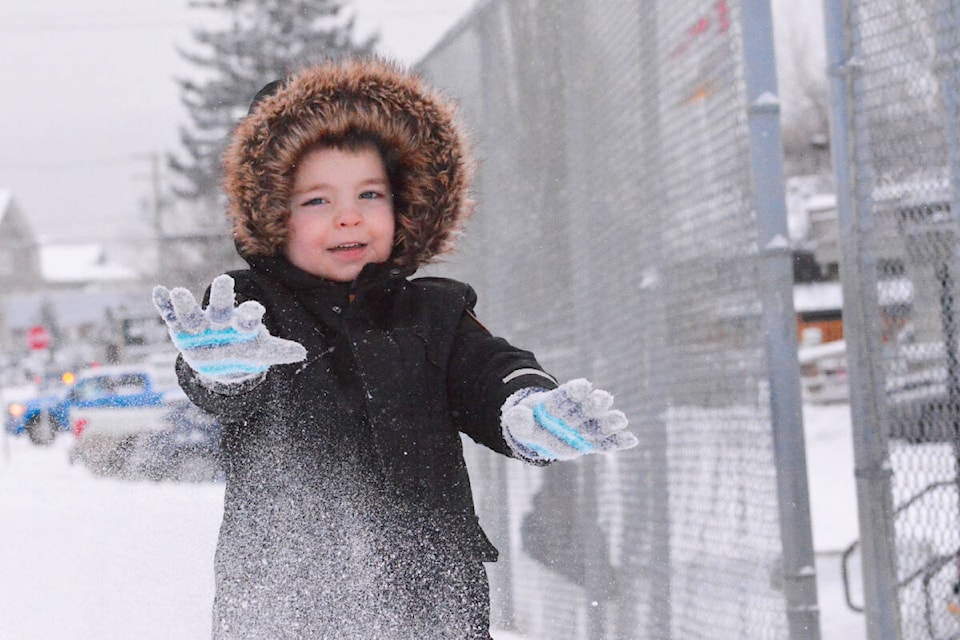 web1_240118-wlt-snowkids-standalones_1