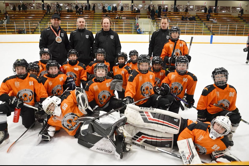 The Williams Lake Minor Hockey Association U11 Atom Development team won 5-3 in the final game against Prince George on Sunday, Jan. 14 at a home tourney. (Shannon McCartney photo) 