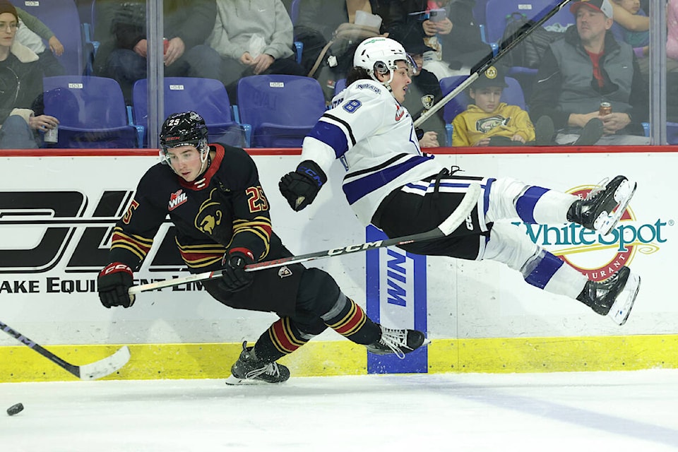 Vancouver Giants came from behind Friday night, Jan,. 26, at the 91ԭ Events Centre, scoring five consecutive times to top the Victoria Royals 5-3. (Rob Wilton/Special to 91ԭ Advance Times) 