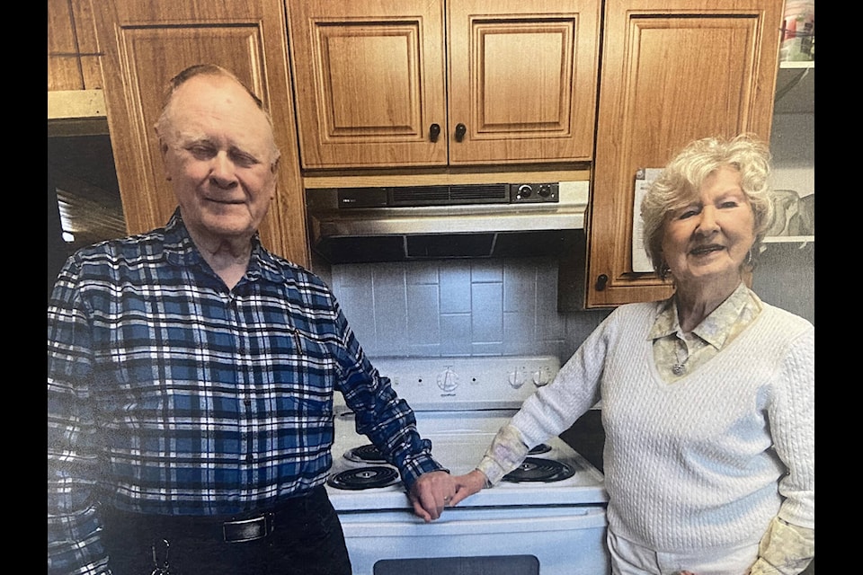 The Vernon Flying Club board put a call out to members for a much-needed new stove for their kitchen. Walter Zoschke and Patricia Neil Lawton answered the call and donated a new stove for the club. (Contributed) 