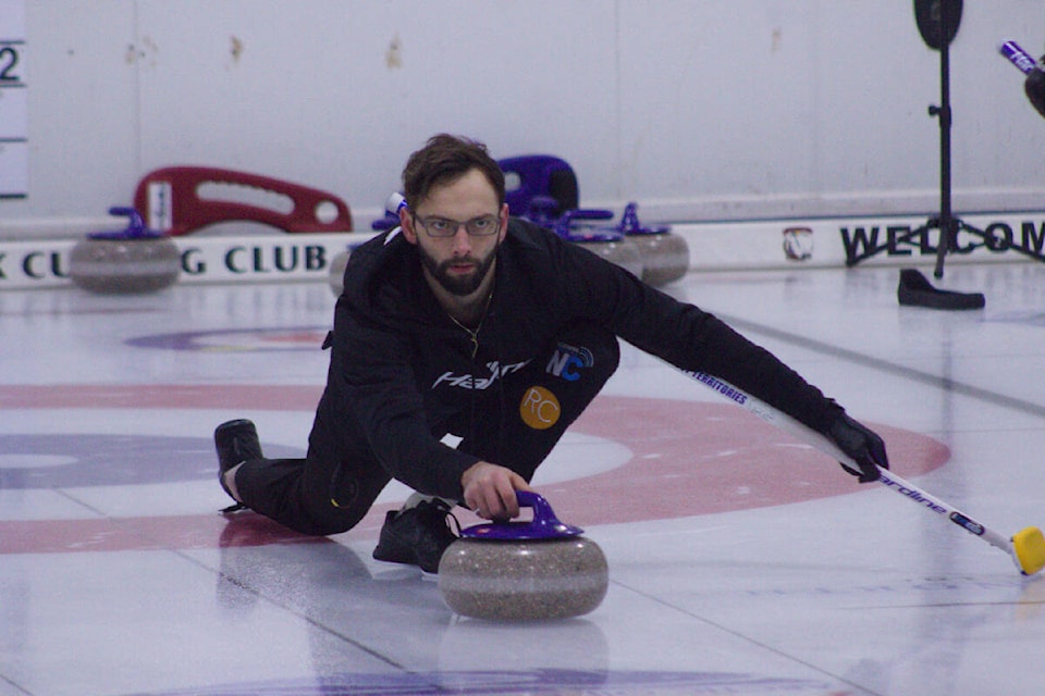 web1_240201-inu-nwtcurlingchampionship-_6