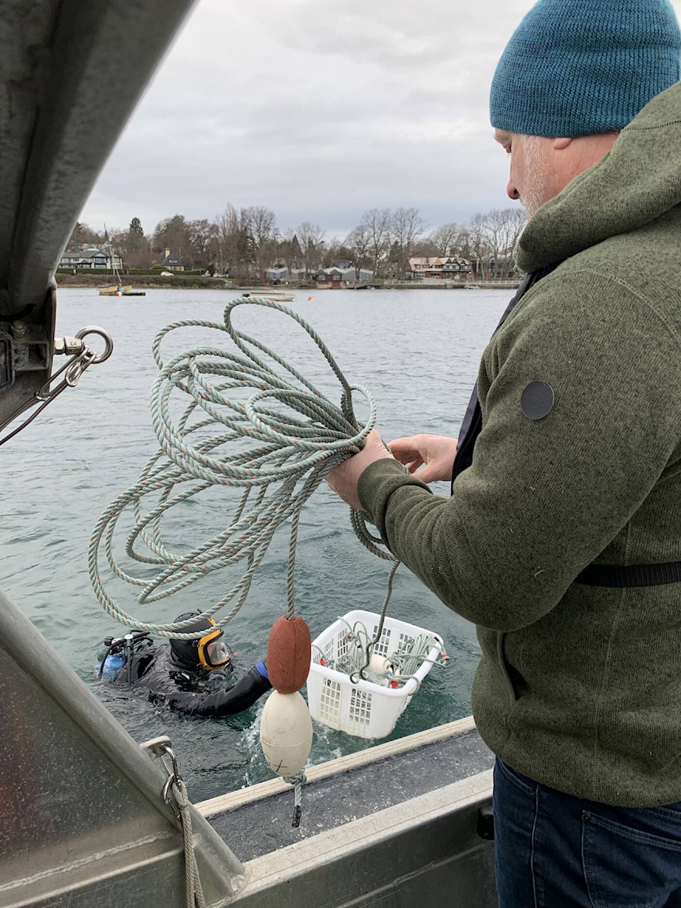 web1_240206-obn-seachangeunderwatercleanup_2