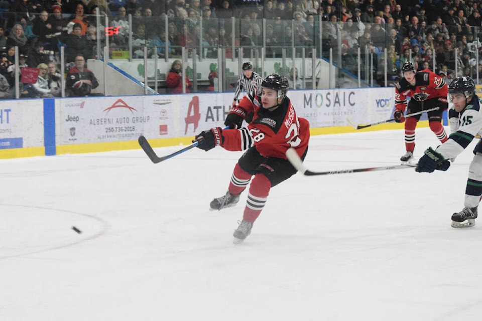 Brady McIsaac of the Alberni Valley Bulldogs gets the first goal of the game for the home team on Saturday, Feb. 10 on a breakaway. (ELENA RARDON / Alberni Valley News) 