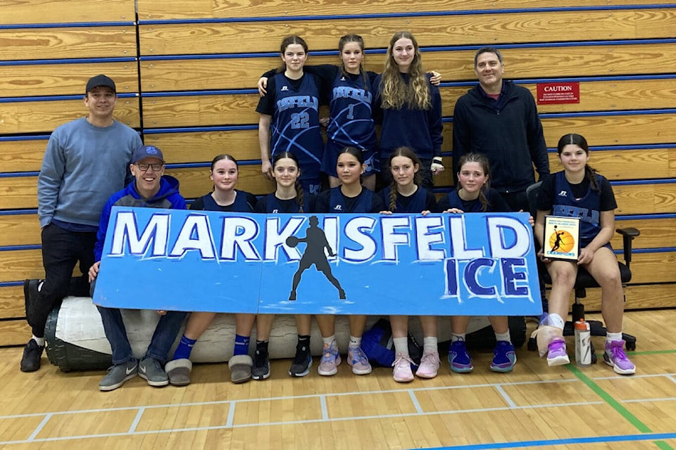 web1_240214-cvr-s-isfeldhoops-1_1