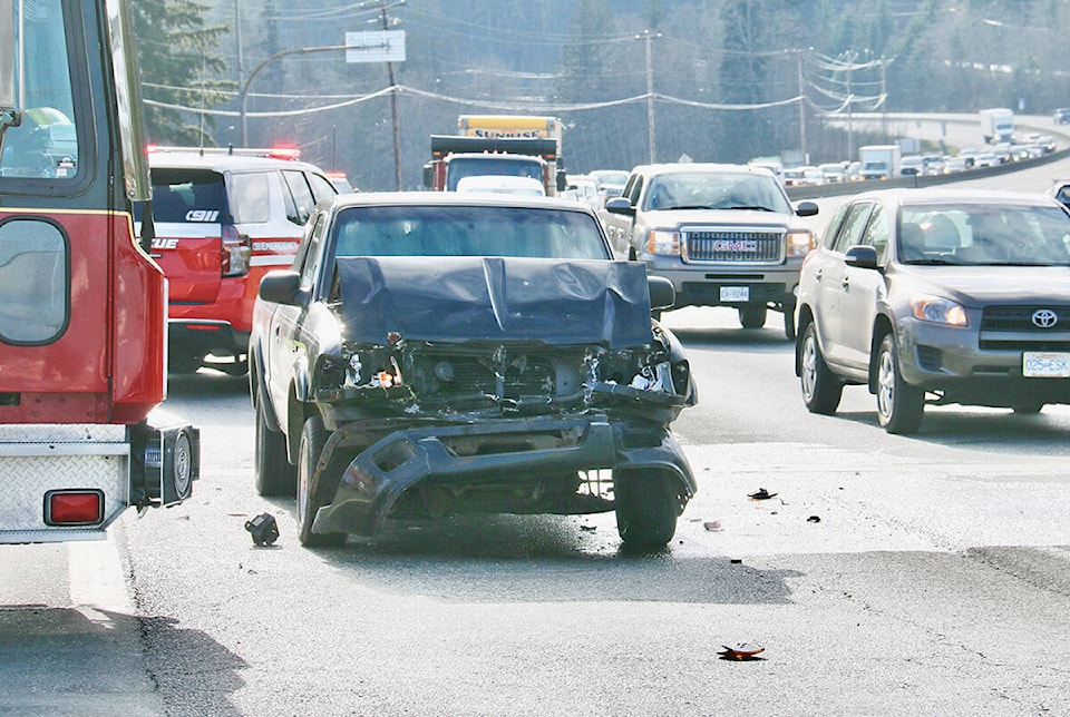 web1_240214-nbu-ladysmith-crash-airport-1_1