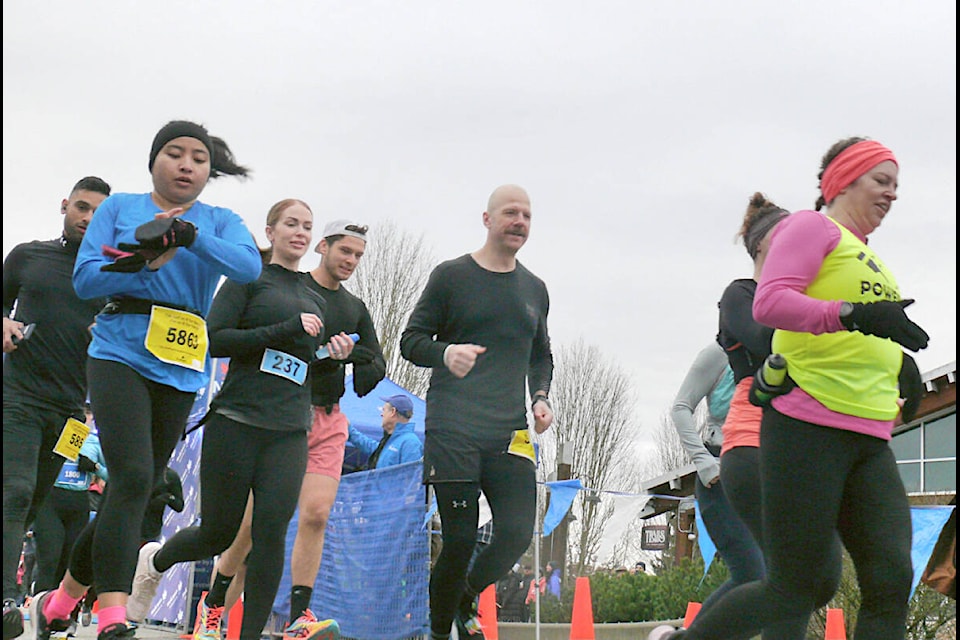  670 participants took part in the sold-out Historic Half Marathon in Fort 91ԭ on Sunday, Feb. 20, the best turnout since the pandemic. (Dan Ferguson/91ԭ Advance Times) 