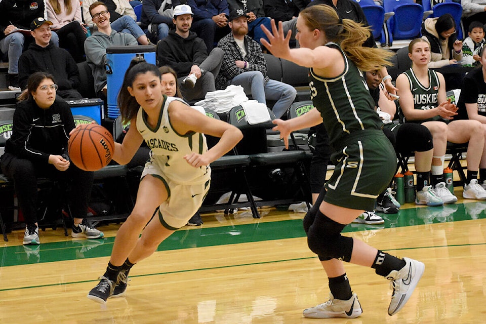 UFV’s Google Sidhu drives with the ball against the Saskatchewan Huskies during the Canada West semi-final on Saturday (Feb. 24). (Ben Lypka/Abbotsford News) 