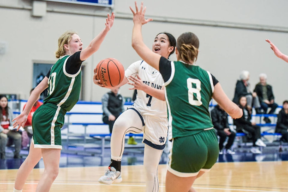 web1_240229-lat-hc-girlsbballprovincialsday1-