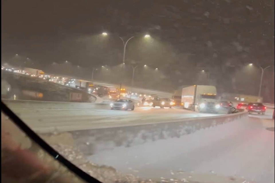 web1_240308-wek-weather-traffic-_1