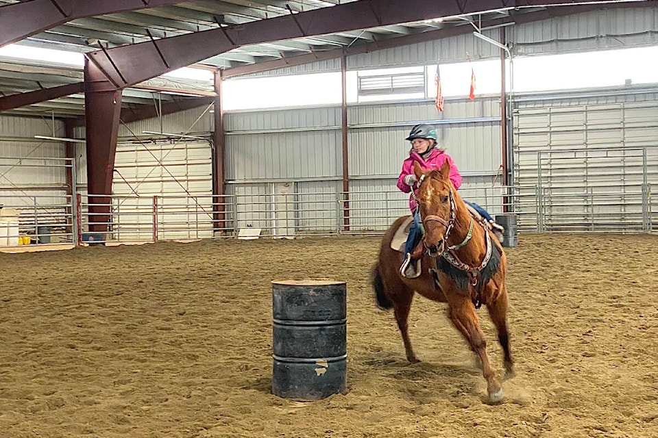 web1_rsz-riding-club-nts-img_4008