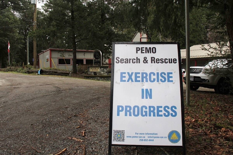 The Search and Rescue team of the Peninsula Emergency Measures Organization trains at Willis Point Fire Hall Feb. 24. (Christine van Reeuwyk/News Staff) 