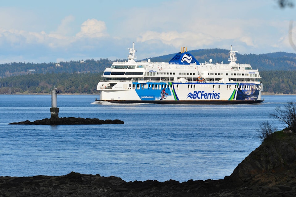 web1_230313-wct-newferiesapp-ferry_1