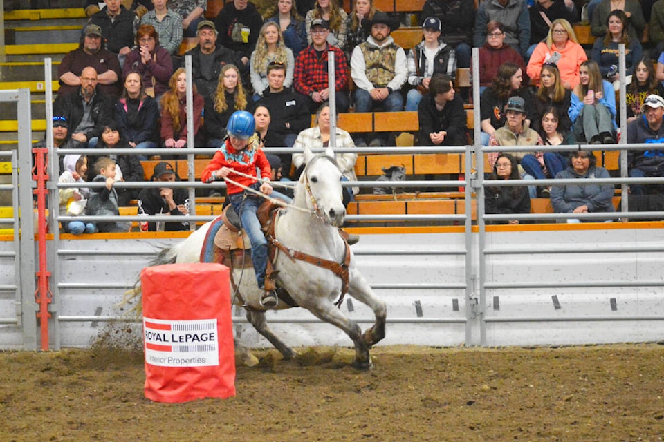 web1_230420-wlt-indoor-rodeo-finals_3