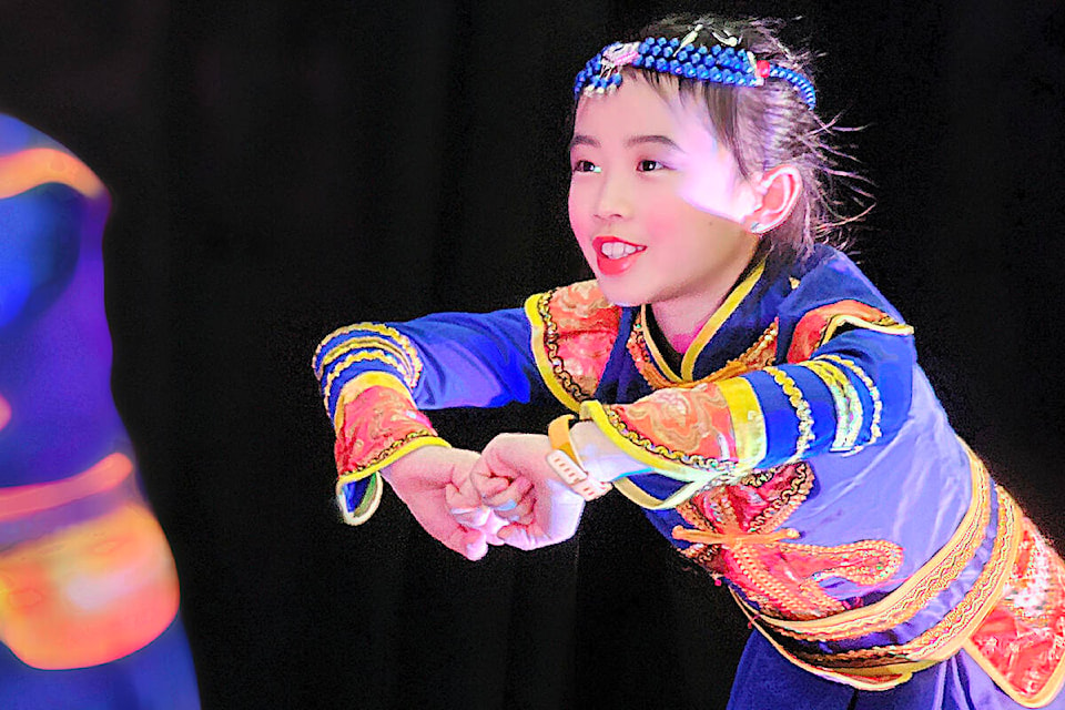  Langley Arts Council’s month-long Celebration of Culture began Saturday March 2 with a traditional Chinese dance performance at the Aldergrove Kinsmen Community Centre. (Dan Ferguson/Langley Advance Times) 