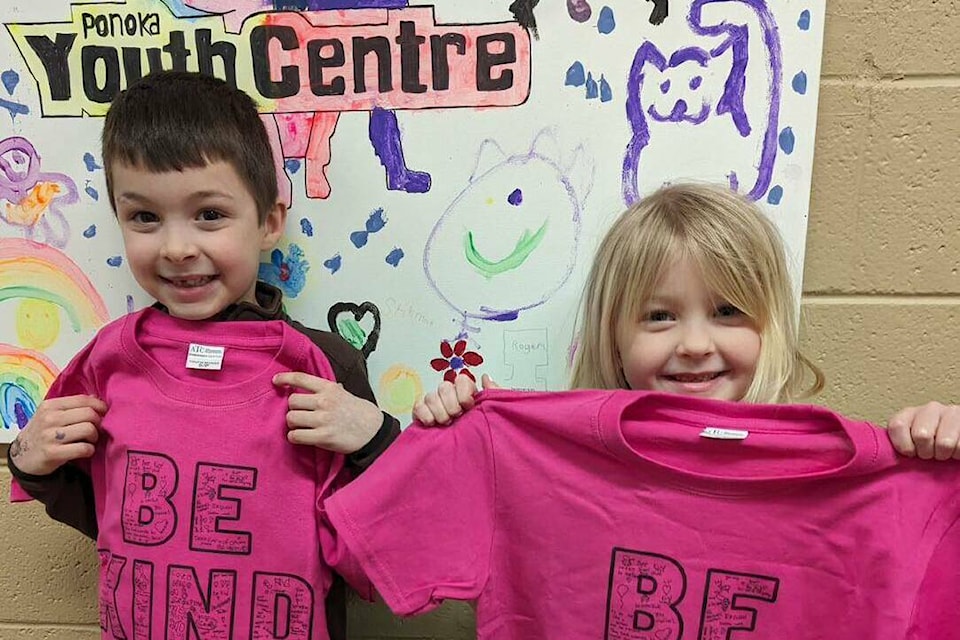 web1_240306-pon-pink-shirt-day-youth-centre_1