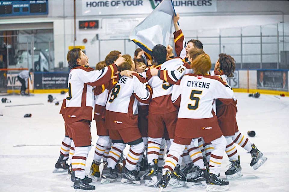  U13A4 Eagles clinched the Pacific Coast Amateur Hockey Association Final Four Championship beating Whistler 2-1 in the final game, securing 91ԭ’s invite to provincials. (Special to 91ԭ Advance Times) 