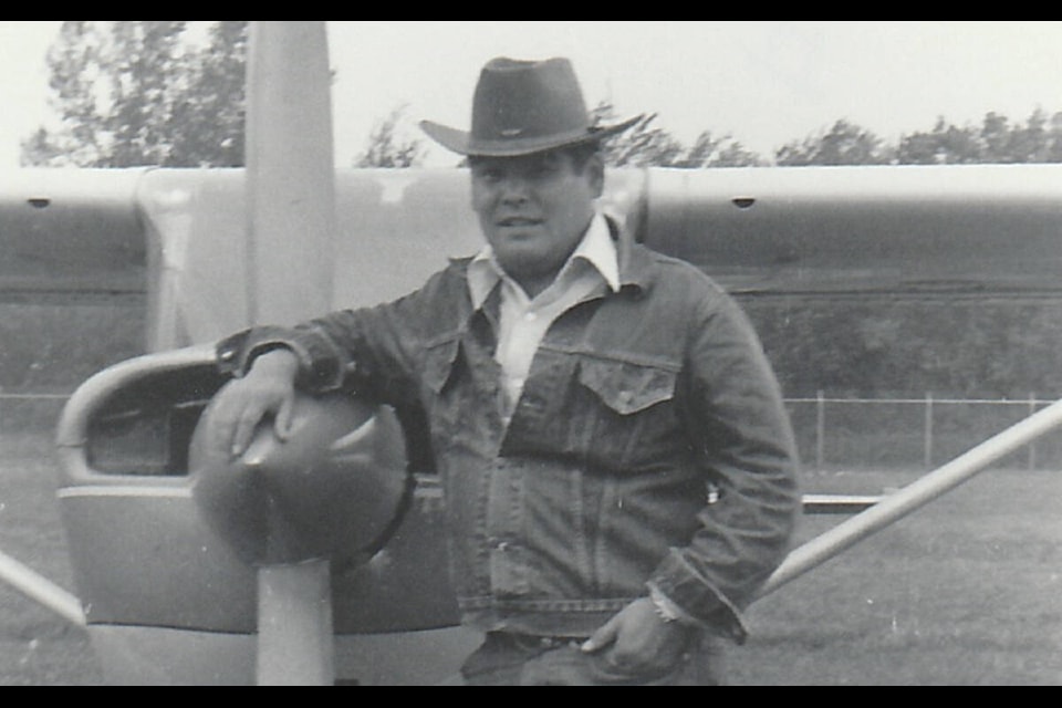 A legendary Gwich’in broadcaster, pilot and politician, Wally Firth is being remembered for his work blazing trails for ϳԹers. Photo courtesy of Jacqulyn McIntyre 