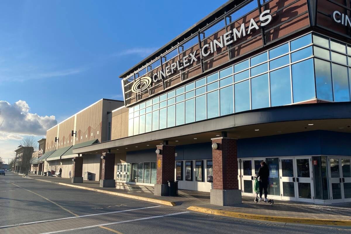 Surrey browsing plaza sells for 5M, signaling ‘development potential’ there