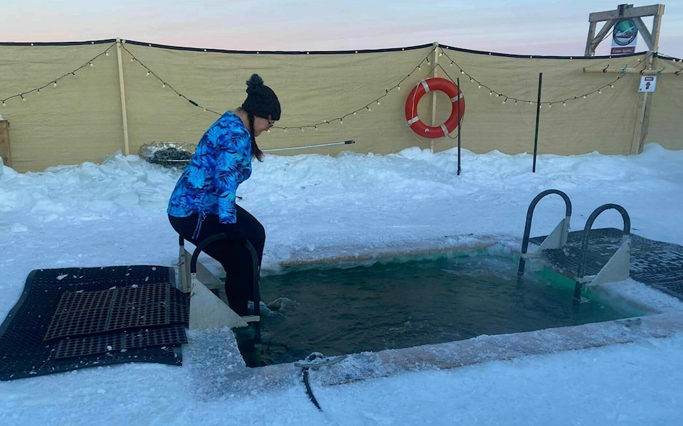 web1_240315-yel-polarplunge-photo_1