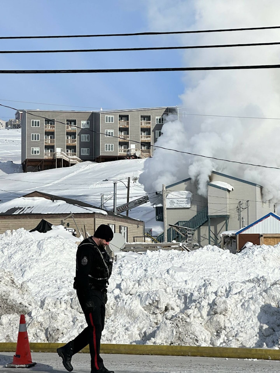 web1_240328-nun-iqaluit-spa-fire-photo_1