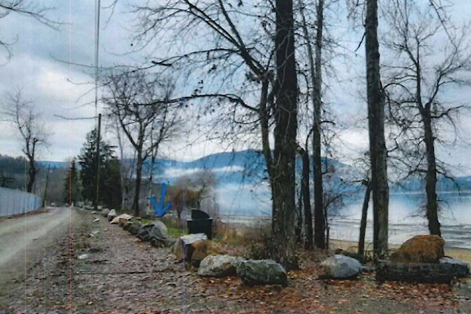 Proposed location (indicated by blue arrow) of a memorial bench at Canoe Beach in recognition of former Salmon Arm Mayor Marten Bootsma. (City of Salmon Arm photo) 