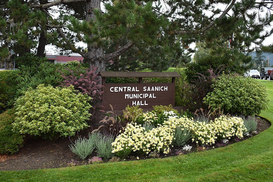 web1_central_saanich_municipal_hall