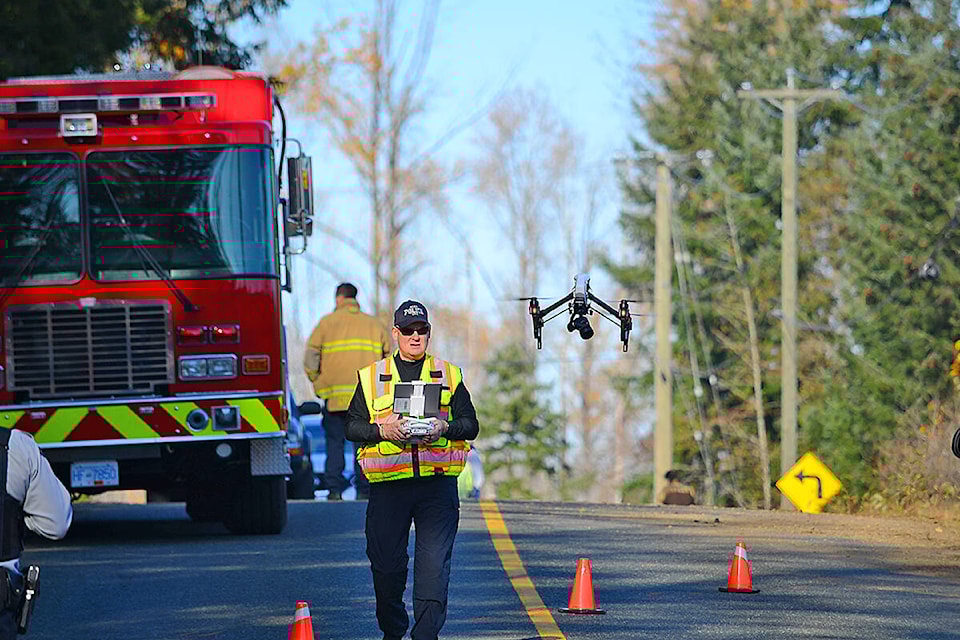 web1_181107-crm-macaulay-road-accident-drone