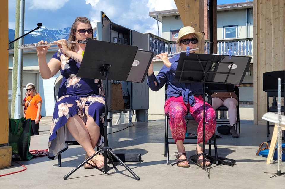 web1_220707-sin-canada-day-photo-gallery-bovill-square-northern-lights-wildlife-shelter-midsummer-music-festival_8