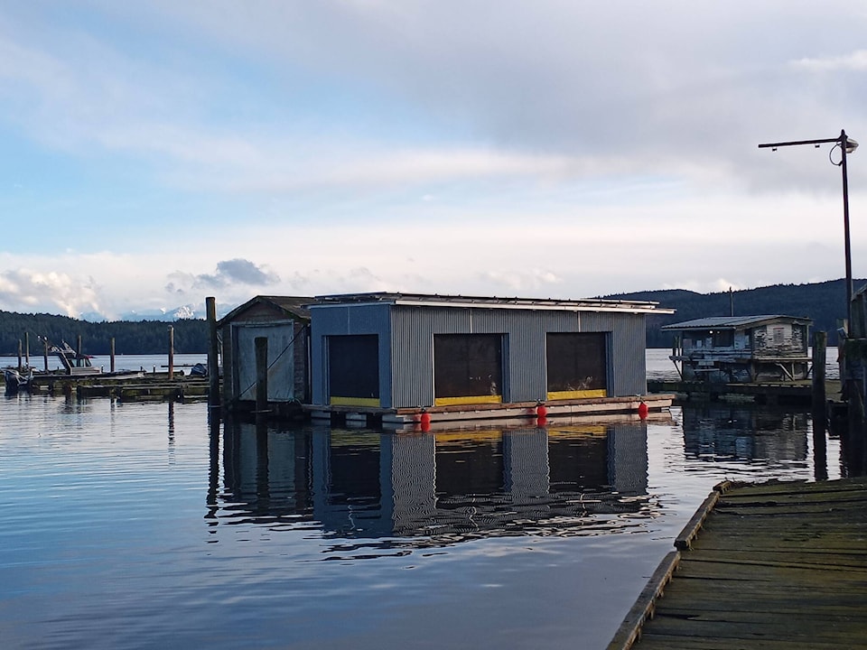 web1_240321-snm-oyster-barge-oysterbarge_3