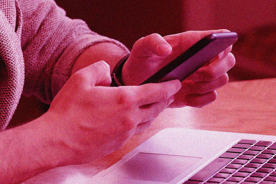 web1_240325-nbu-text-scam-1_1