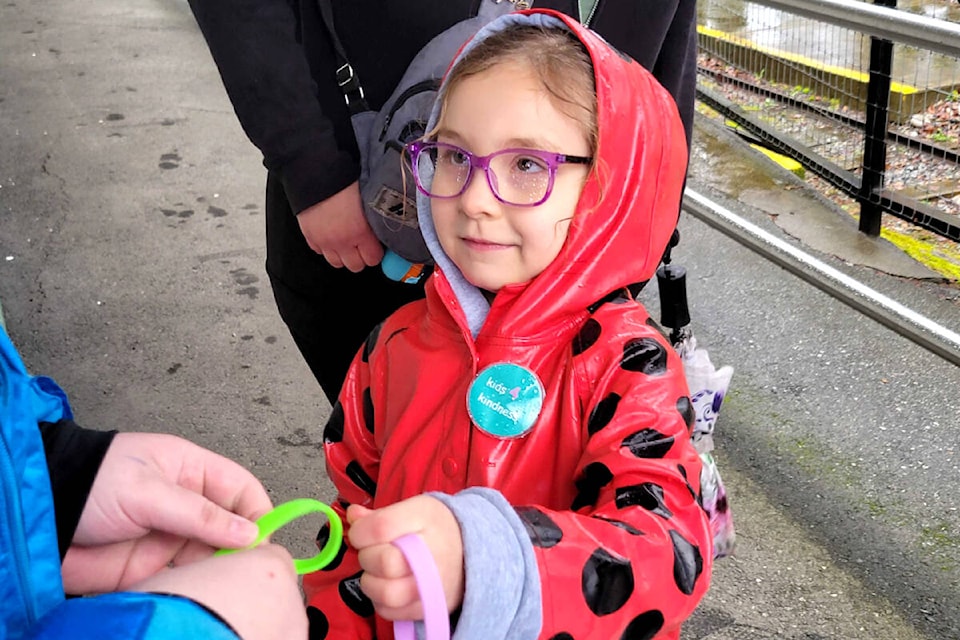  Abi, 7, was one of 16 kids spreading kindness in Aldergrove on Saturday, March 23. (Kyler Emerson/Langley Advance Times) 