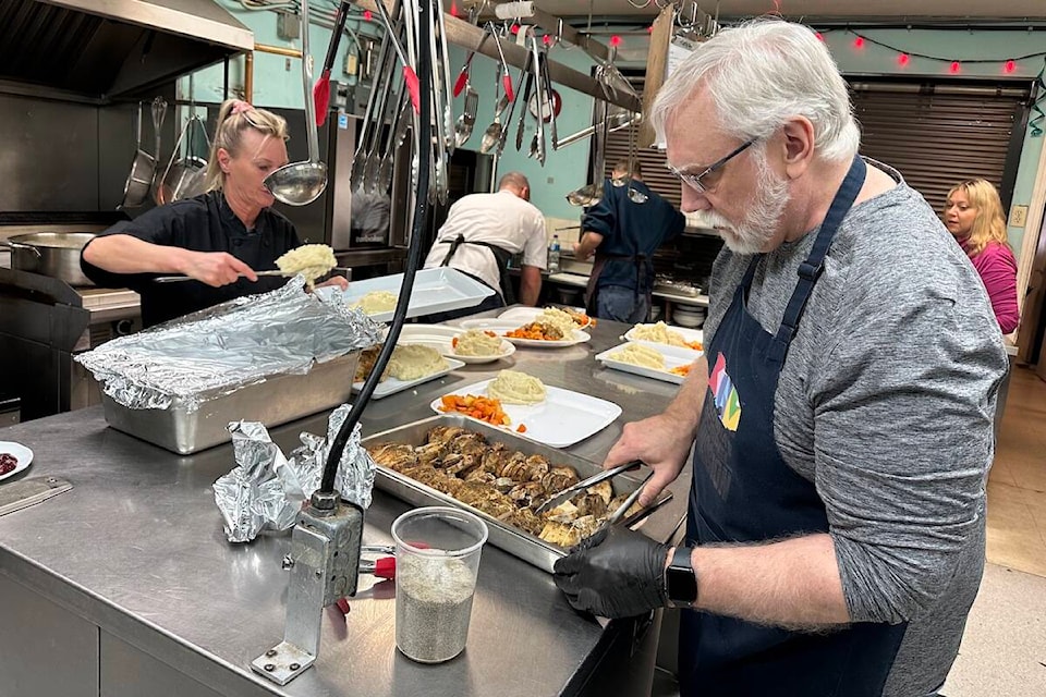 鶹ѡ’s Gospel Mission hosted their annual Easter lunch on Saturday, Mar. 30. (Jordy Cunningham/Capital News) 