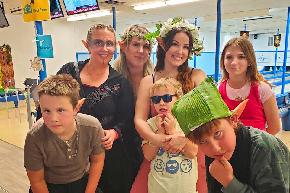 Williams Lake and District Credit Union team gets ready to participate in Bowl for Kids Sake Saturday, April 6 in Williams Lake. (Monica Lamb-Yorski photo - Efteen) 