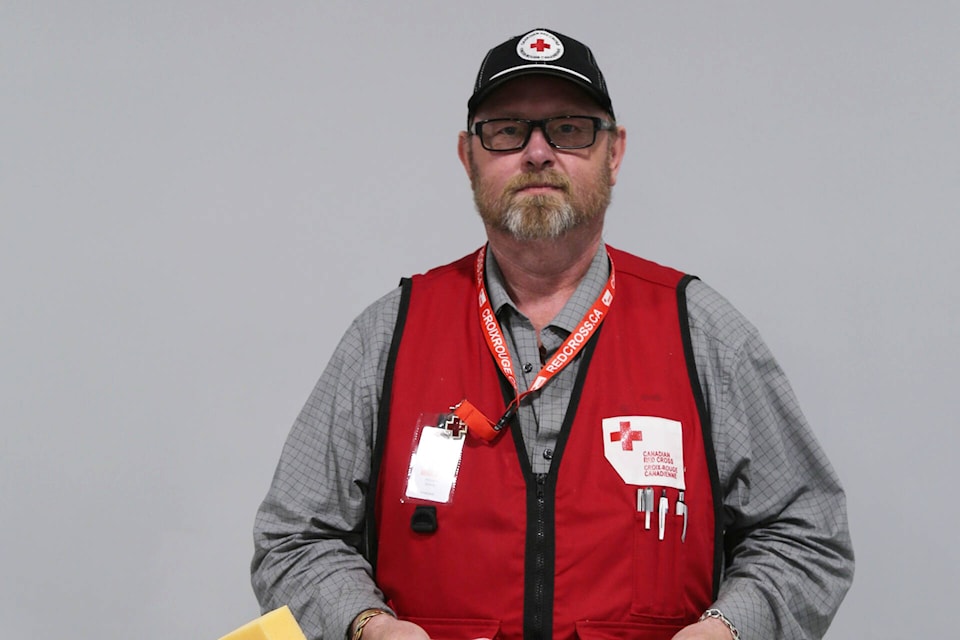 web1_240412-rda-red-cross-volunteer