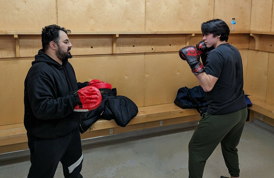 web1_240424-kiv-boxingclub-boxing_1