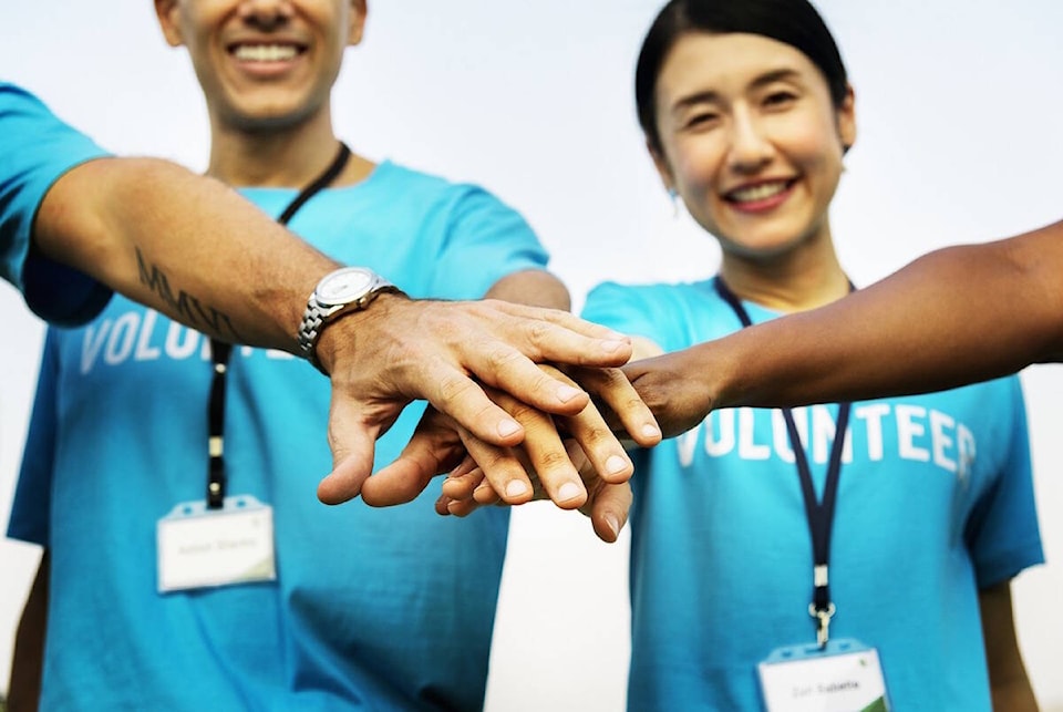 web1_volunteers