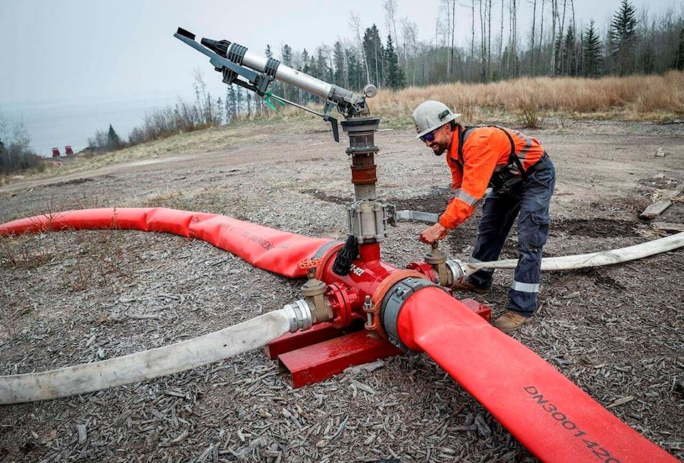 Lessons from 2016 battle feed 2024 Fort McMurray wildfire fight