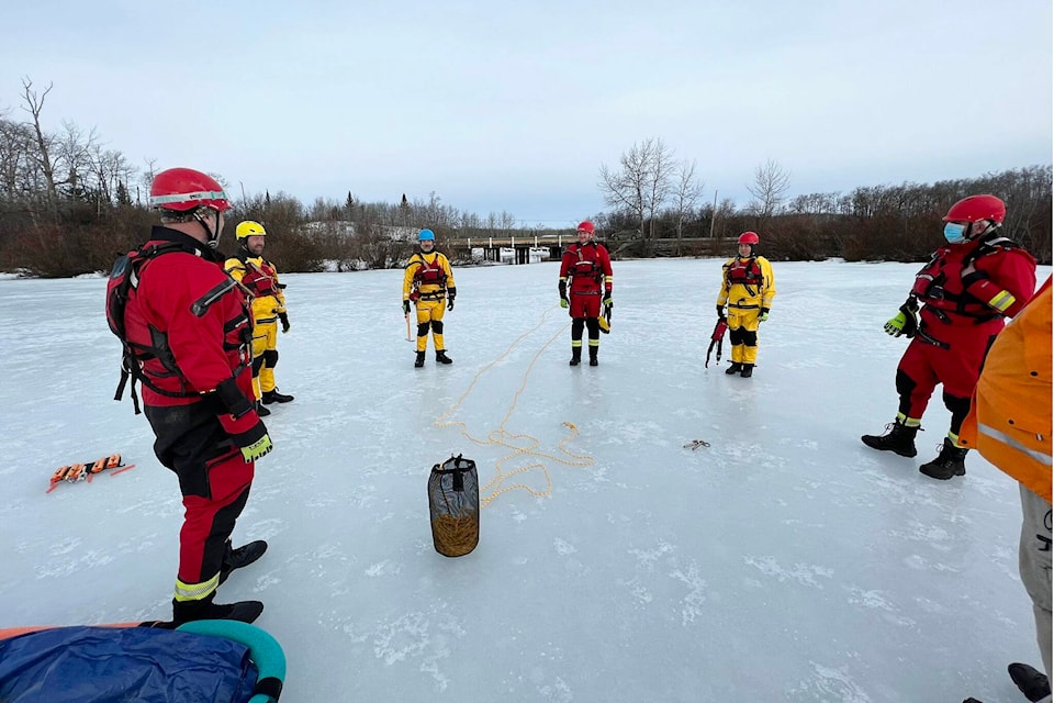 web1_220428-oeb-nvsar-vanderhoofsar_1