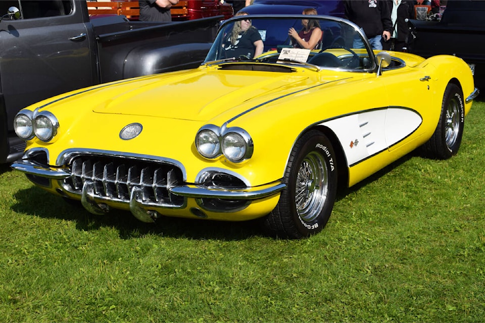 web1_230823-qco-car-show-photo-gallery_8