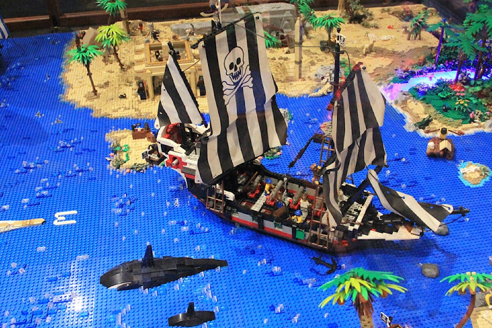 web1_240104-clr-legomos_3