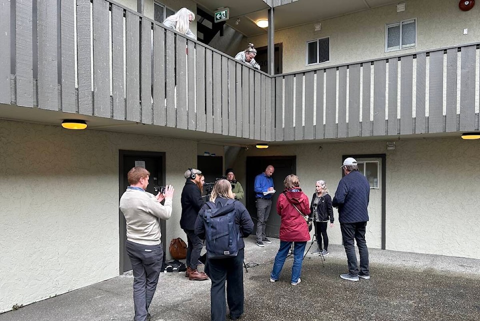web1_240429-vne-esquimalt-tenants-facing-eviction_1