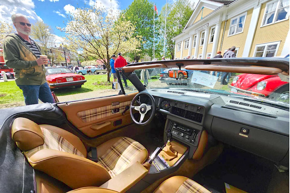 The 20th annual St. George’s Day car show was held April 20th in Fort 91ԭ. (Dan Ferguson/91ԭ Advance Times) 