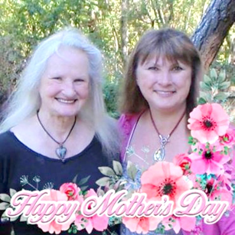 web1_240509-lat-rh-momlettersawatsky-shirley_2